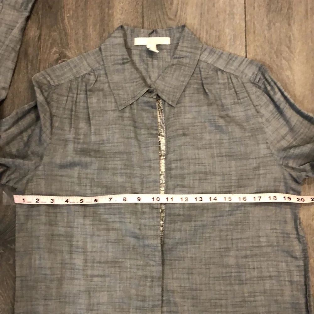 Banana Republic Heritage Grey Sequin Button Down, size M